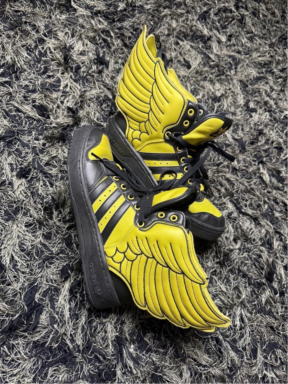 Adidas x Jeremy Scott 2.0 gold black